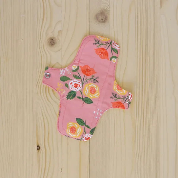 Reusable Period Pad made of organic cotton - S/ Yφασμάτινη σερβιέτα περιόδου από βιολογικό βαμβάκι - S
