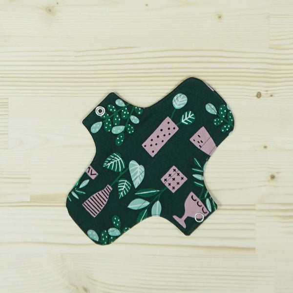 Reusable Period Pad made of organic cotton - S/ Yφασμάτινη σερβιέτα περιόδου από βιολογικό βαμβάκι - S