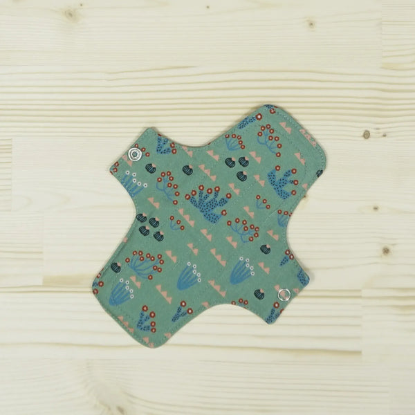 Reusable Period Pad made of organic cotton - S/ Yφασμάτινη σερβιέτα περιόδου από βιολογικό βαμβάκι - S