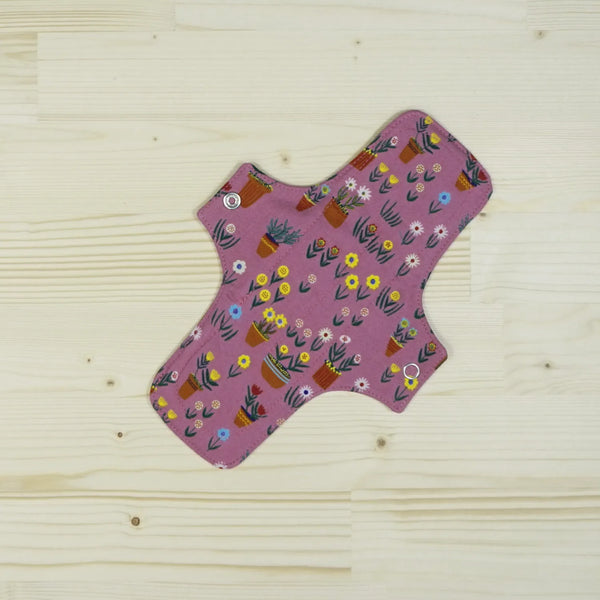 Reusable Period Pad made of organic cotton - M/ Yφασμάτινη σερβιέτα περιόδου από βιολογικό βαμβάκι - M
