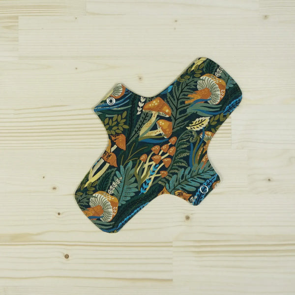 Reusable Period Pad made of organic cotton - M/ Yφασμάτινη σερβιέτα περιόδου από βιολογικό βαμβάκι - M