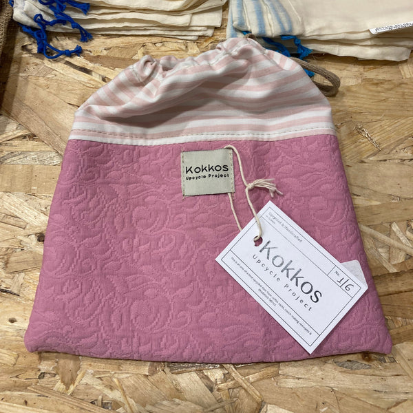 Toiletry Pouch - upcycled fabric - Νεσεσέρ από 100% ανακυκλωμένο ύφασμα
