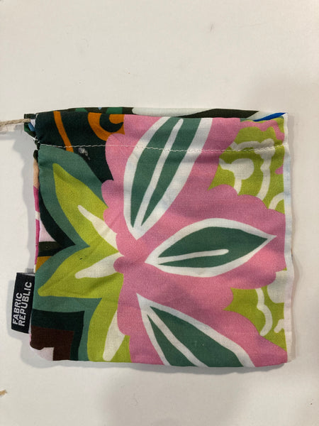Upcycled Soap Pouches Fabric Republic/Ανακυκλωμένες θήκες σαπουνιού