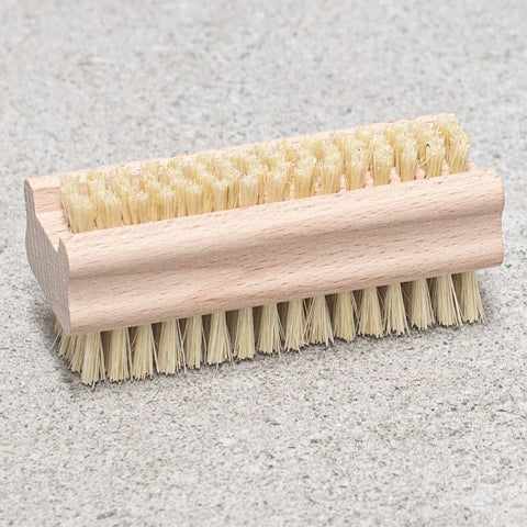 Wooden Dual Sided Nail Brush / βούρτσα νυχιών
