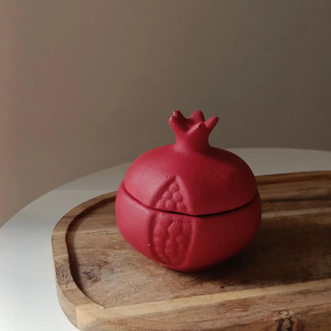 Concrete Pomegranate / Χειροποίητο κερί σόγιας Ρόδι - 100g / 25 hours