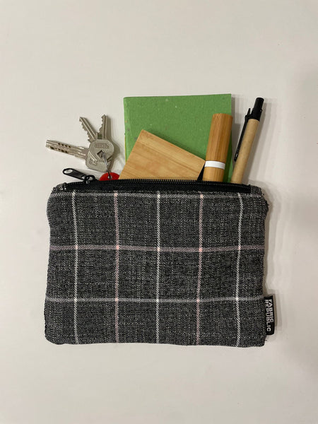 Upcycled Necesser - Medium / Νεσεσέρ - Μεσαίο μέγεθος
