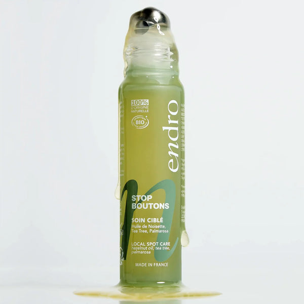 Spot Treatment with Tea Tree / Θεραπεία για τις κηλίδες με Τεϊόδεντρο
