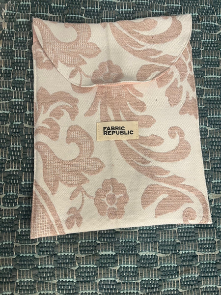 Upcycled Book Case Fabric Republic/Ανακυκλωμένη θήκη για βιβλία