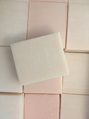Natural Soap Vine Peach / Φυσικό σαπούνι - Ροδακινο Αμπελου - 100gr