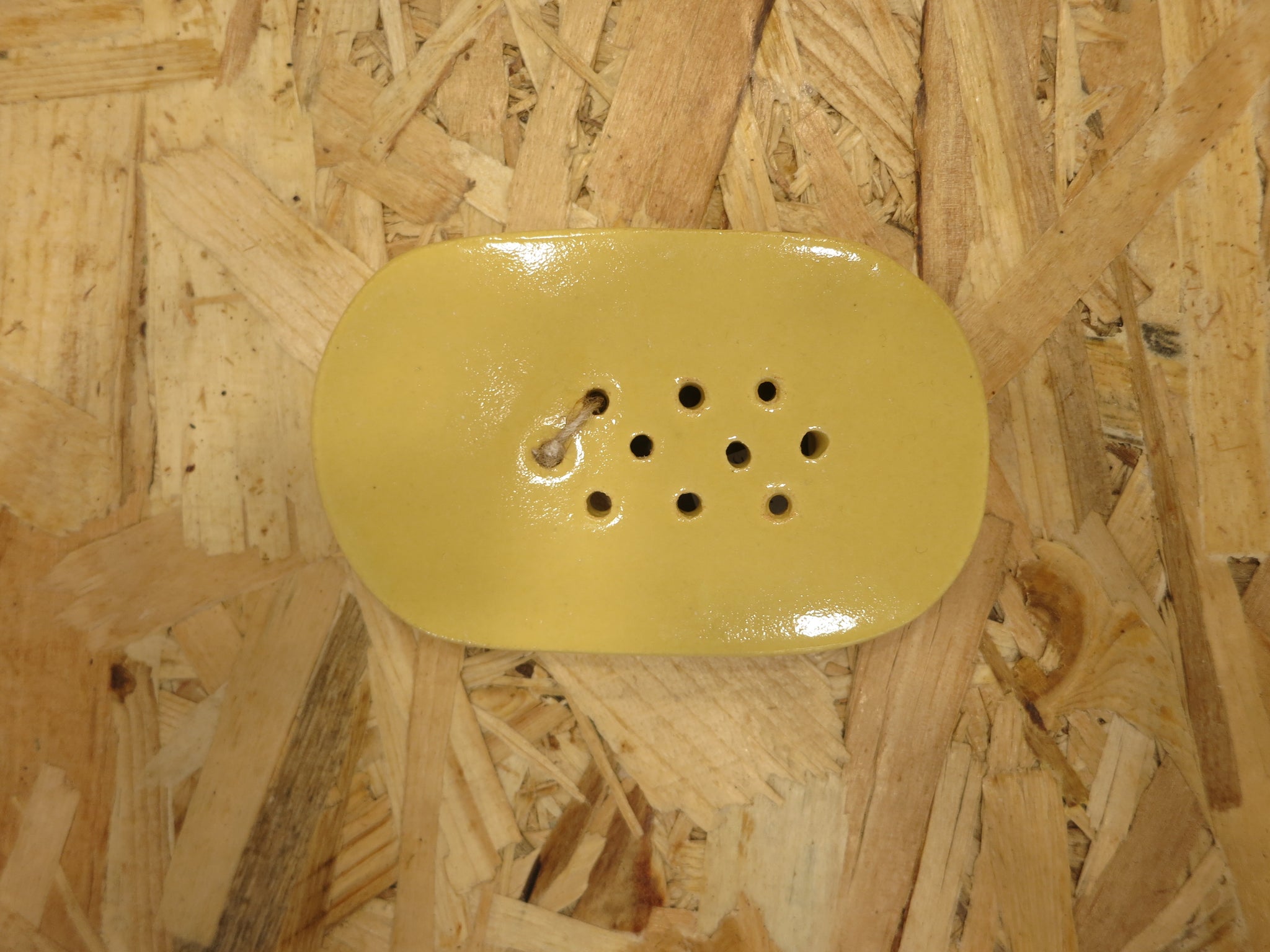 Soap Holder in Ceramic / Σαπουνοθήκη κεραμικη - flat yellow