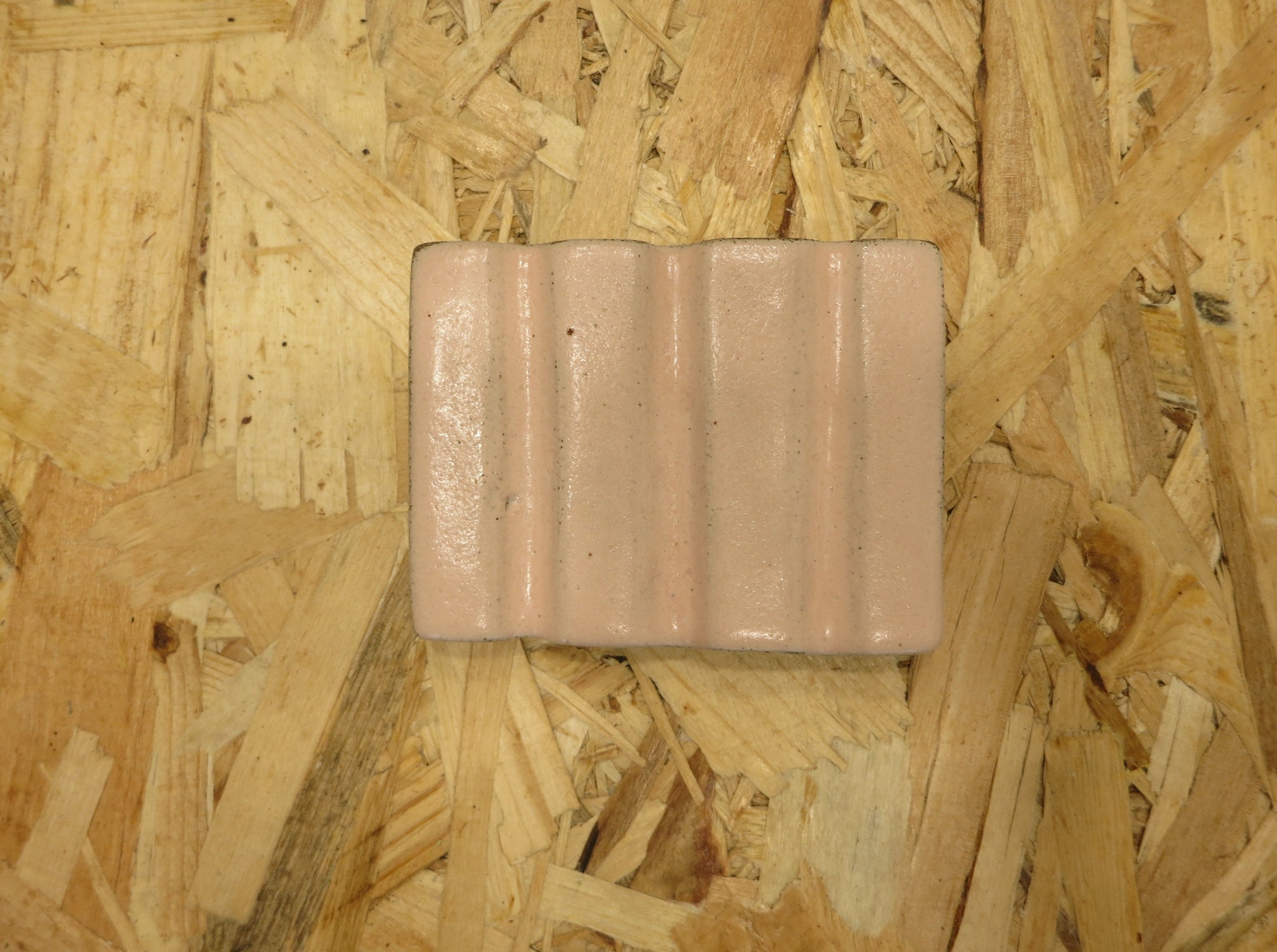 Soap Holder in Ceramic / Σαπουνοθήκη κεραμικη - pink with lines