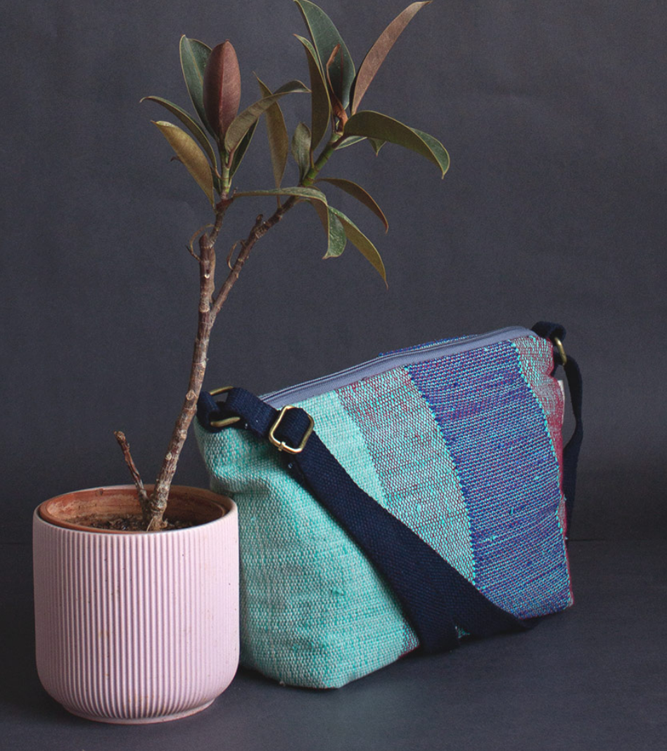 Crossbody Bag Akari - Upcycled plastic bags & Organic cotton