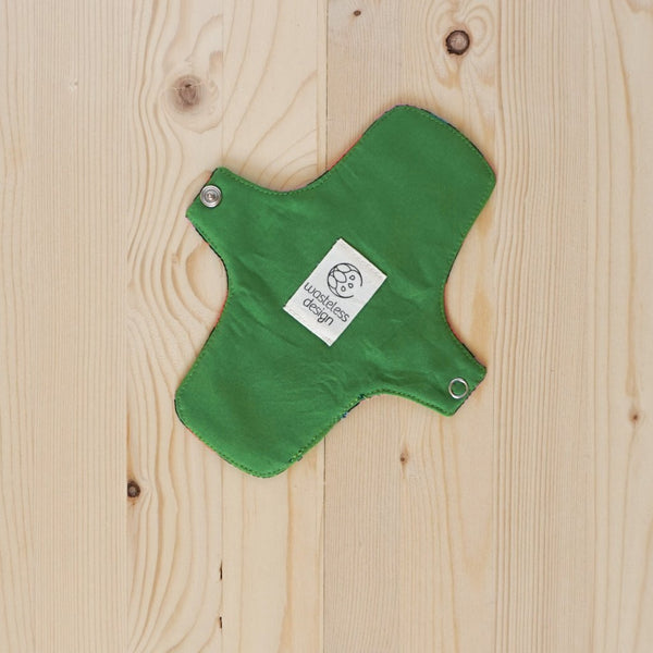 Reusable Period Pad made of organic cotton / Geranium Falls - Yφασμάτινη σερβιέτα περιόδου από βιολογικό βαμβάκι / Geranium Falls
